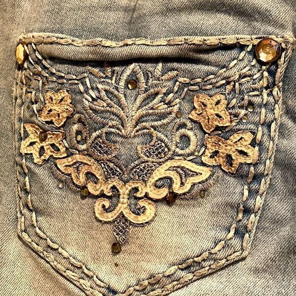 Knox Rose Embroidery Crop Skinny Jeans size 4 - Picture 7 of 9